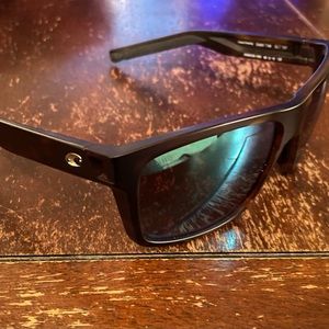 Costa Slack Tide sunglasses, 580 glass lenses, Green with tortoise frames.